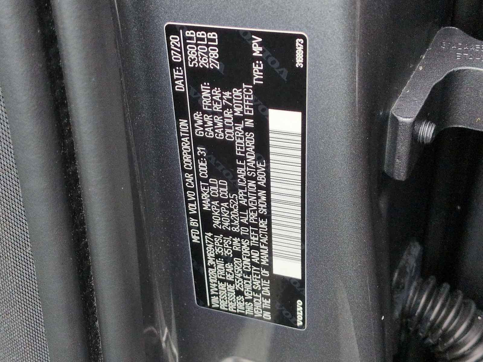 Thumbnail: 2021 Volvo XC60 - 38