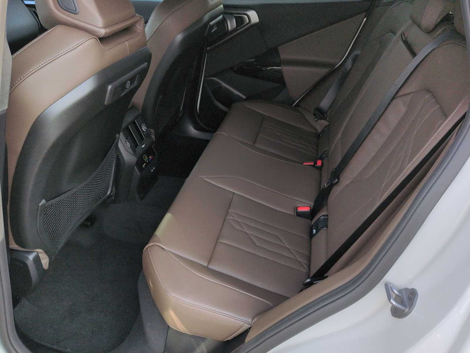 Thumbnail: 2026 BMW X3 - 21