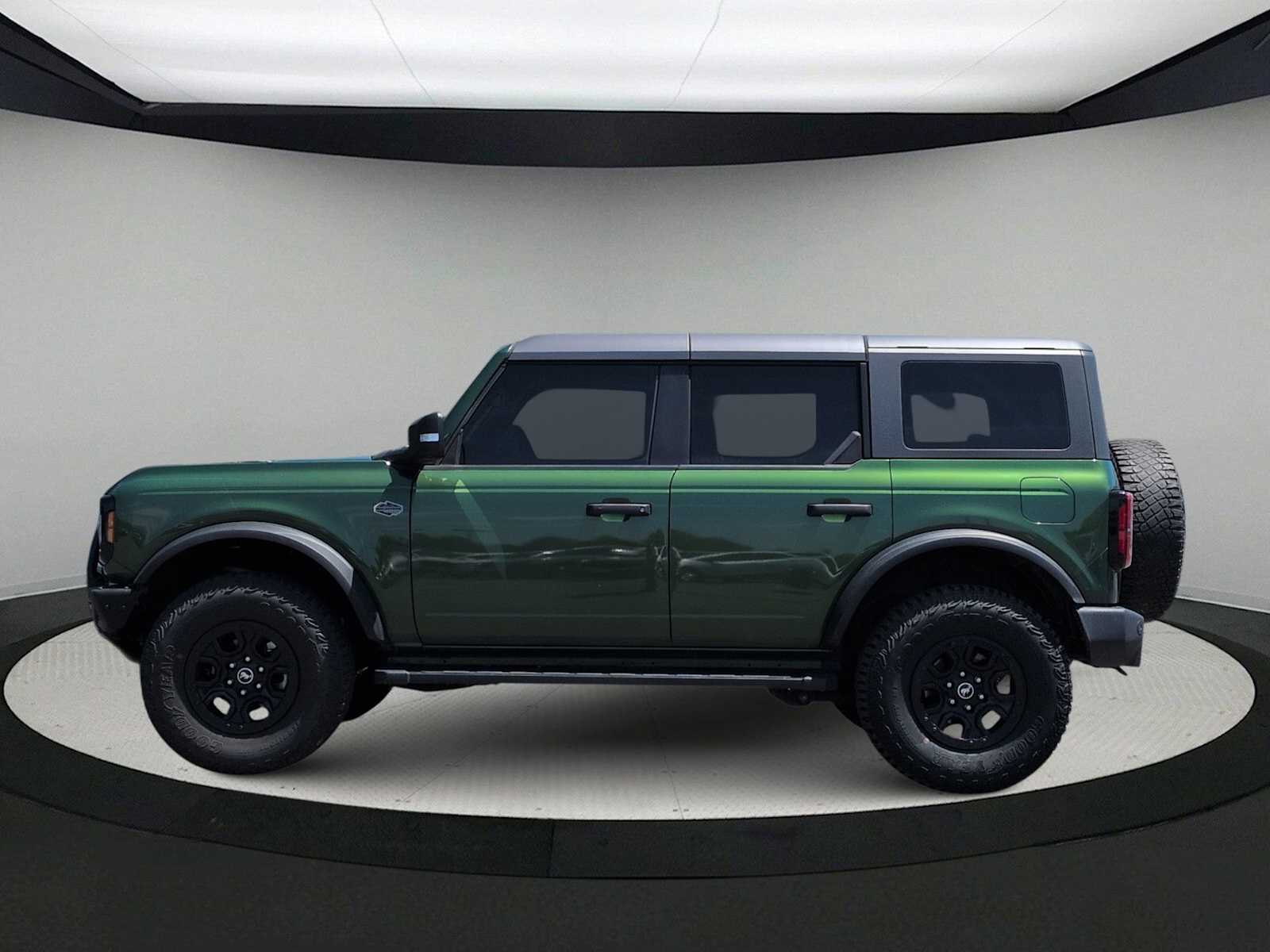 Thumbnail: 2024 Ford Bronco - 5