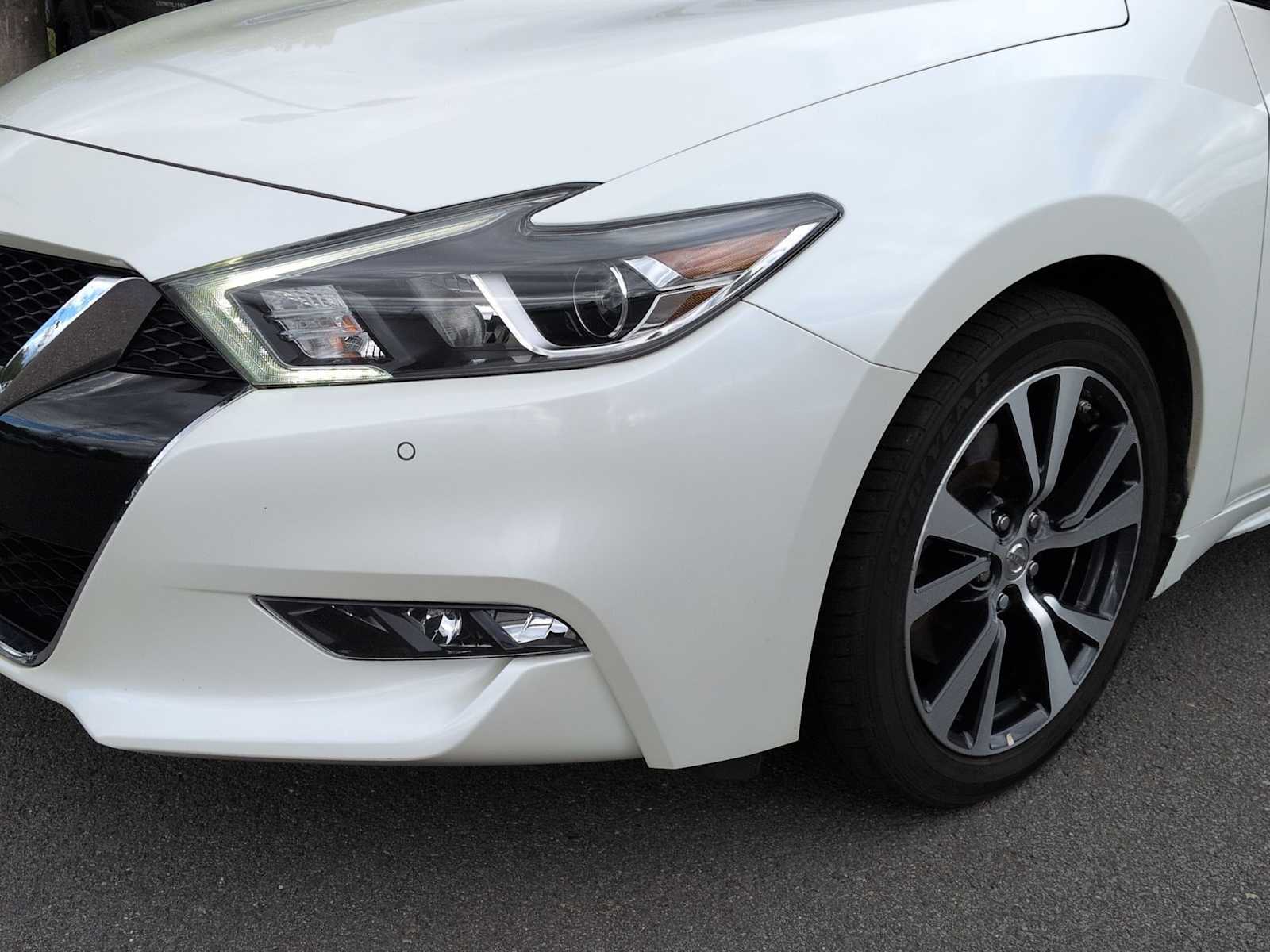Thumbnail: 2017 Nissan Maxima - 11