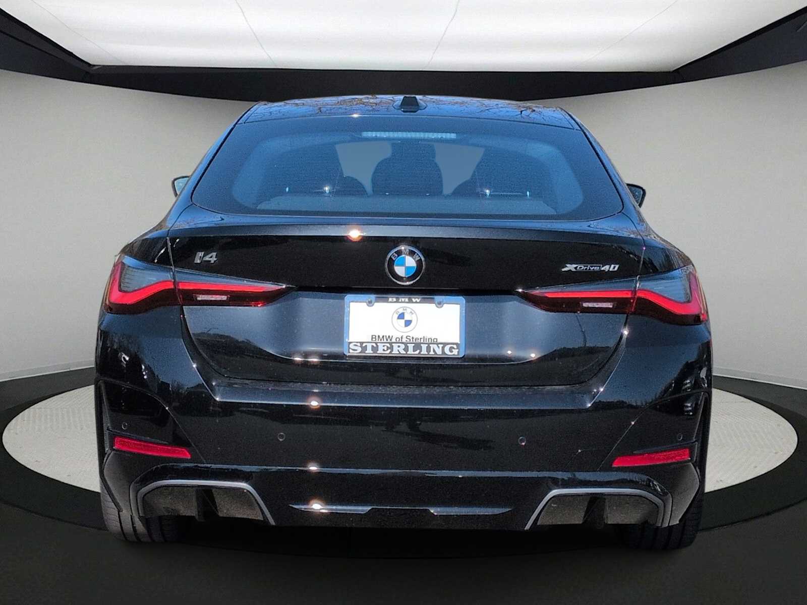 Thumbnail: 2026 BMW i4 - 7