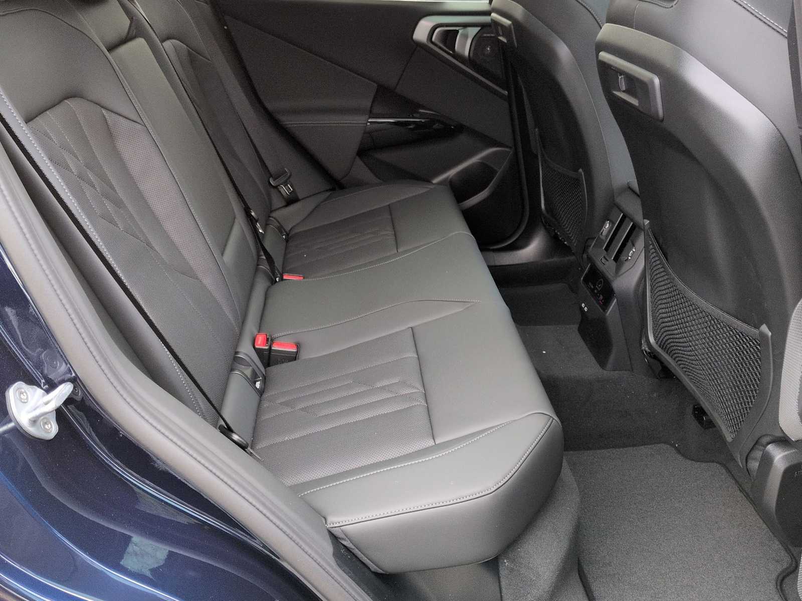 Thumbnail: 2026 BMW X3 - 22