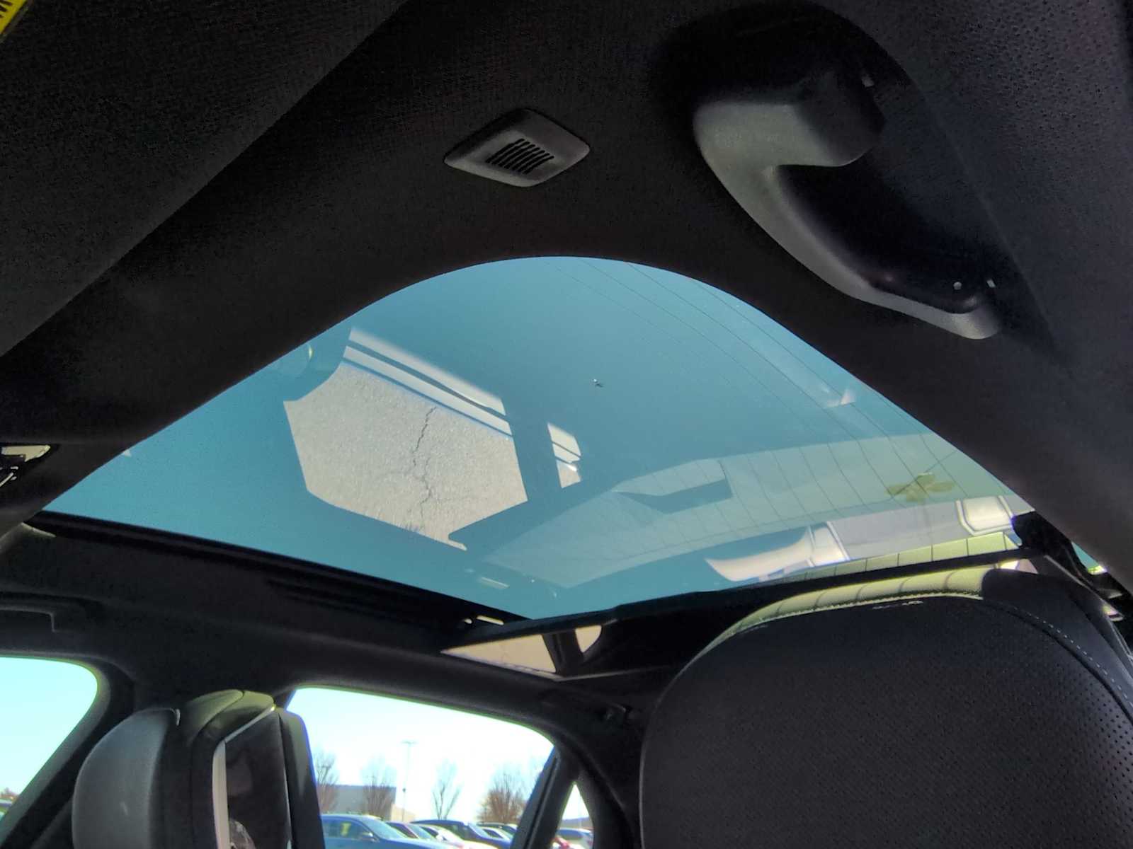 Thumbnail: 2026 BMW 7 Series - 20