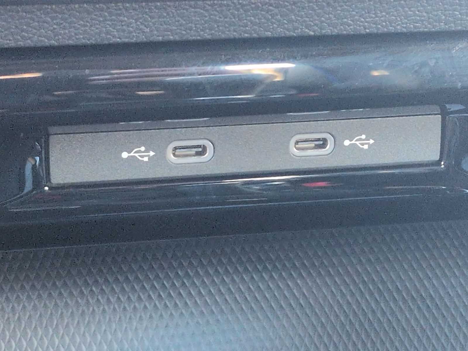 Thumbnail: 2024 Volkswagen Golf - 31