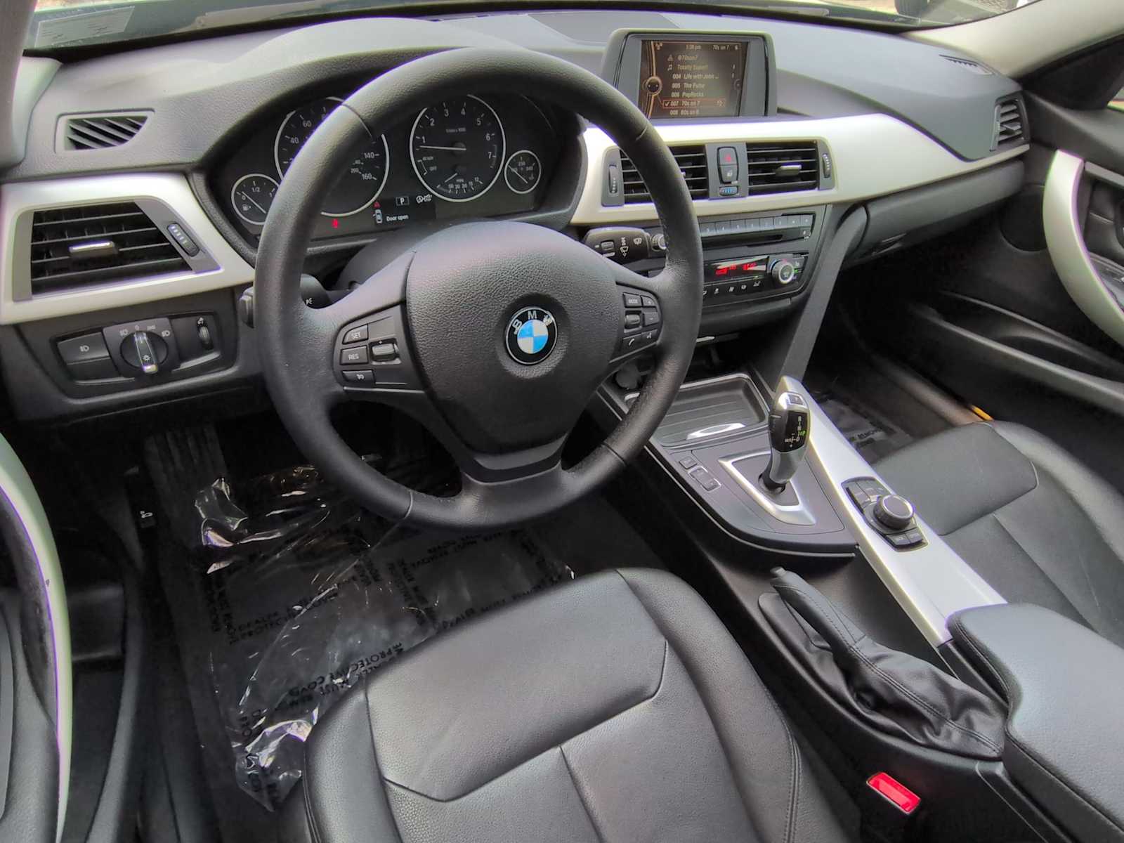 Thumbnail: 2013 BMW 3 Series - 10