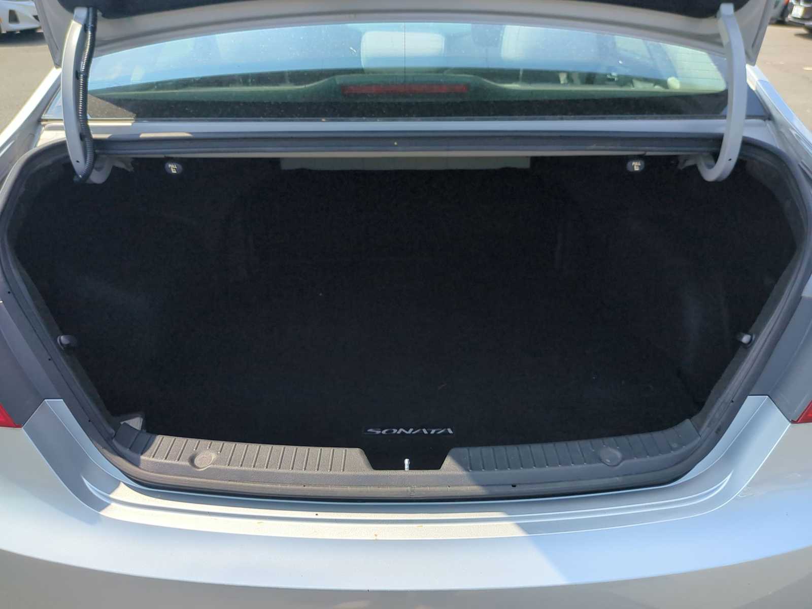 2013 Hyundai Sonata GLS 23