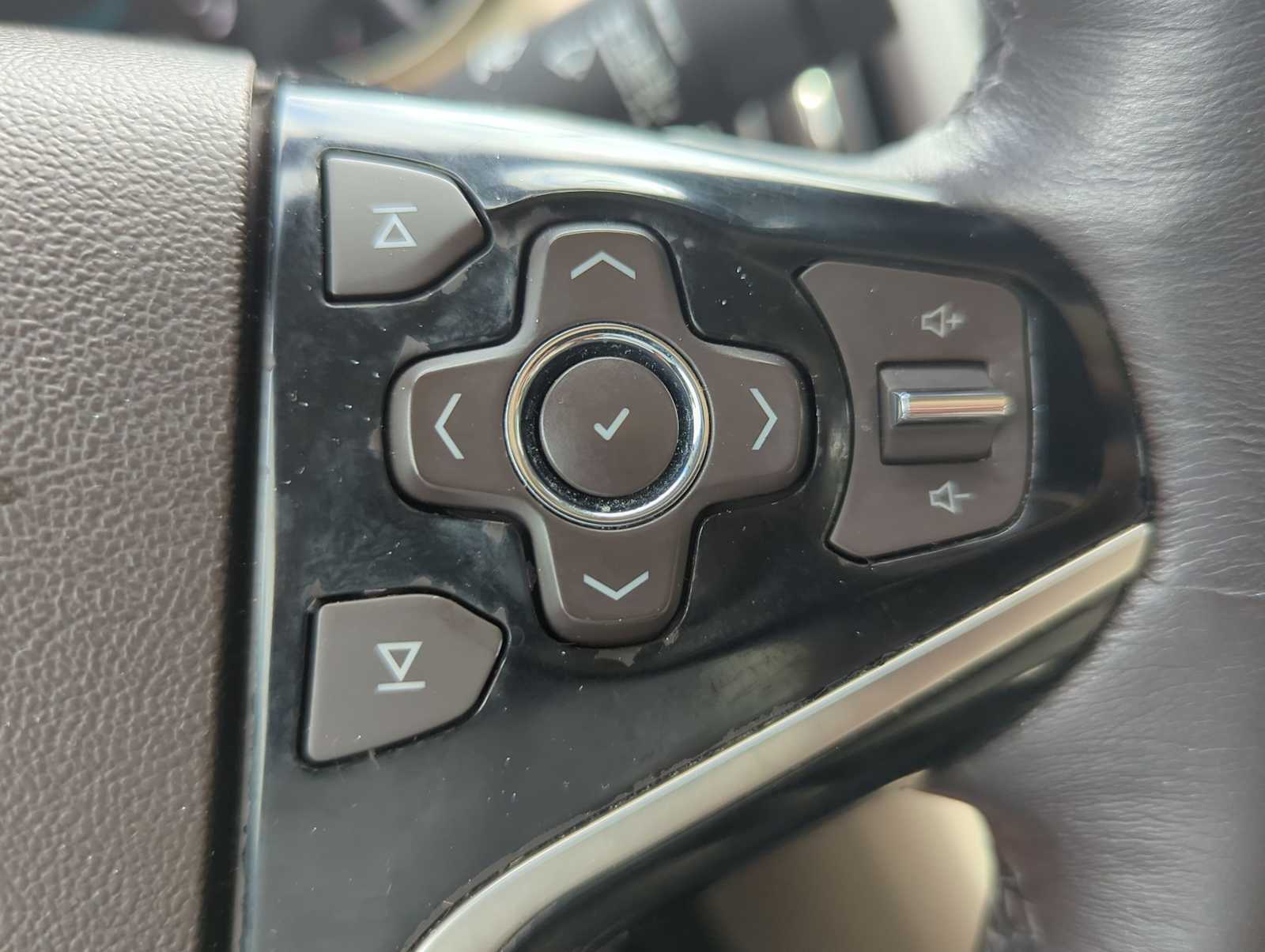 Thumbnail: 2015 Buick LaCrosse - 25