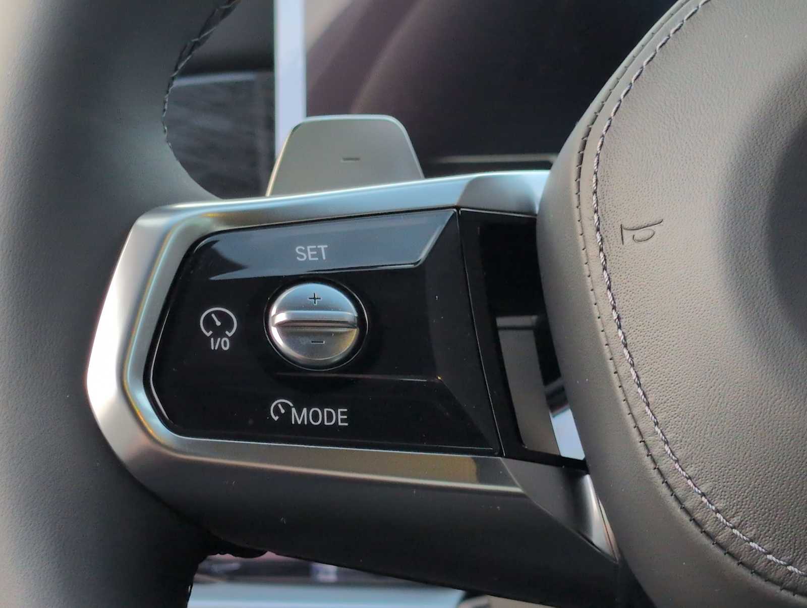 Thumbnail: 2026 BMW 7 Series - 23