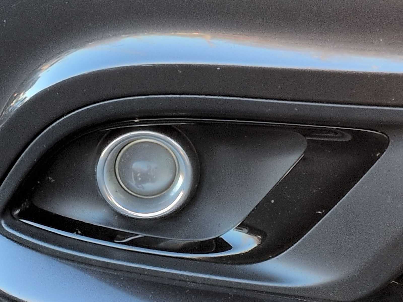 Thumbnail: 2018 Dodge Durango - 11