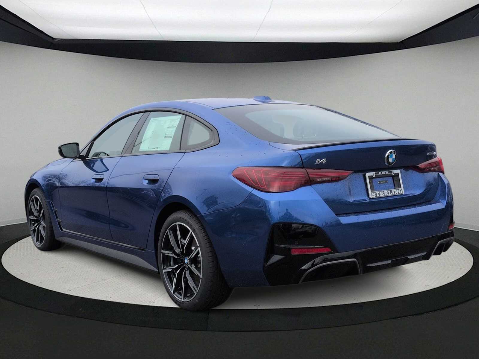 Thumbnail: 2026 BMW i4 - 5