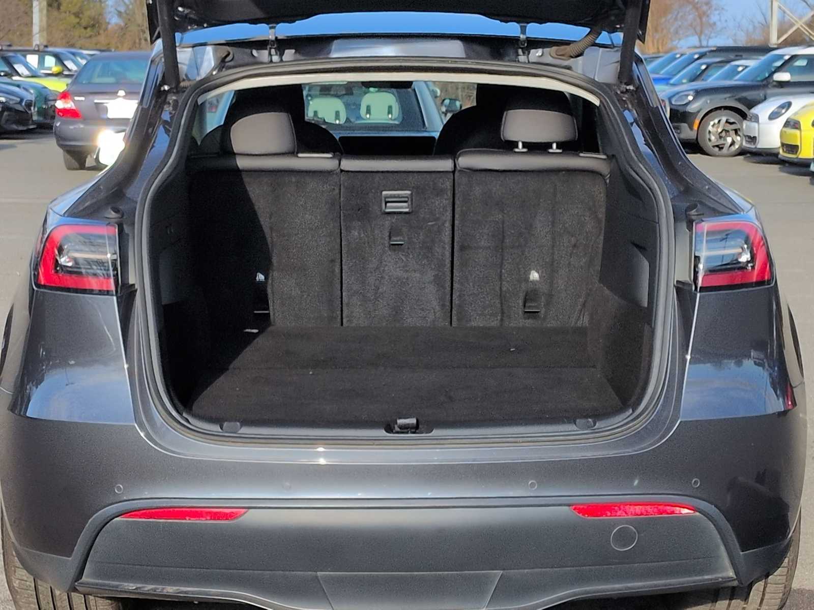 Thumbnail: 2022 Tesla Model Y - 33