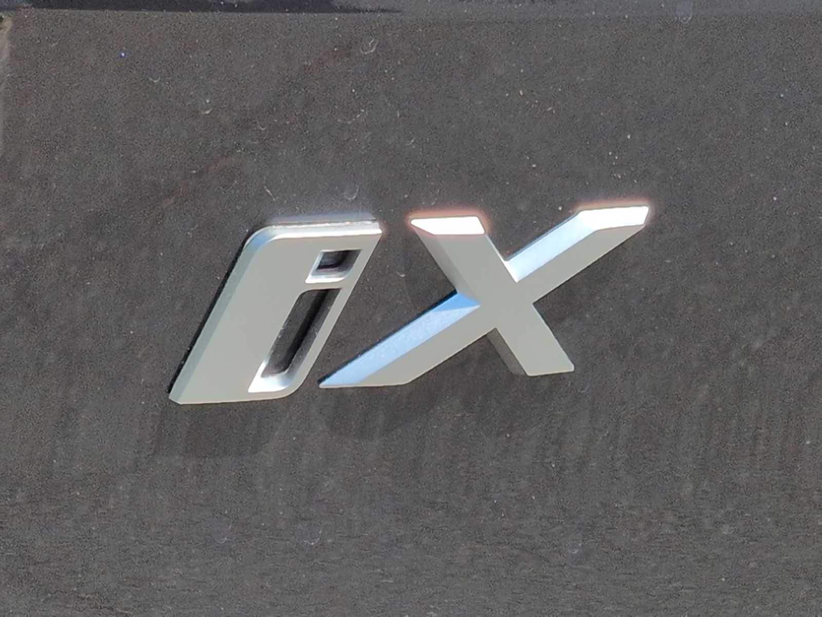 Thumbnail: 2026 BMW iX - 13