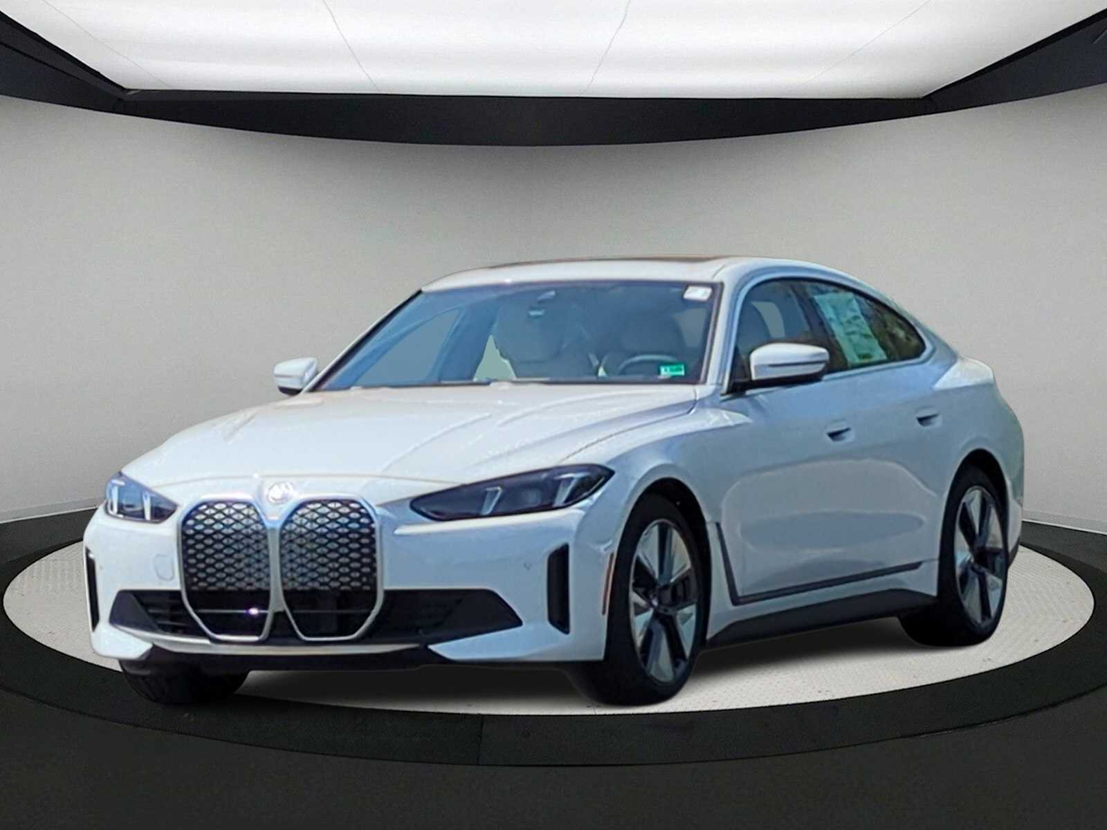 Thumbnail: 2025 BMW i4 - 4