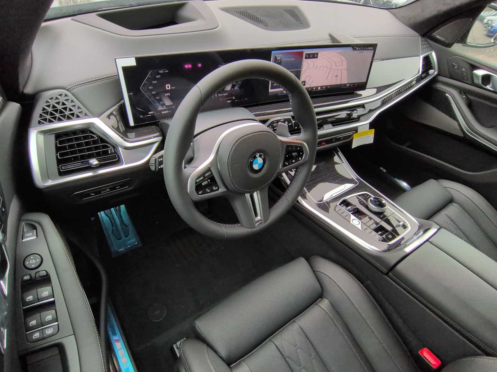 Thumbnail: 2026 BMW X7 - 10