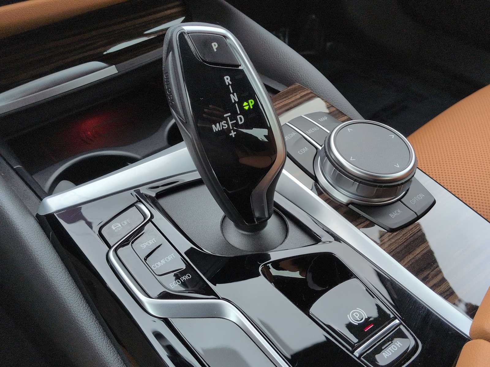 Thumbnail: 2023 BMW 5 Series - 33