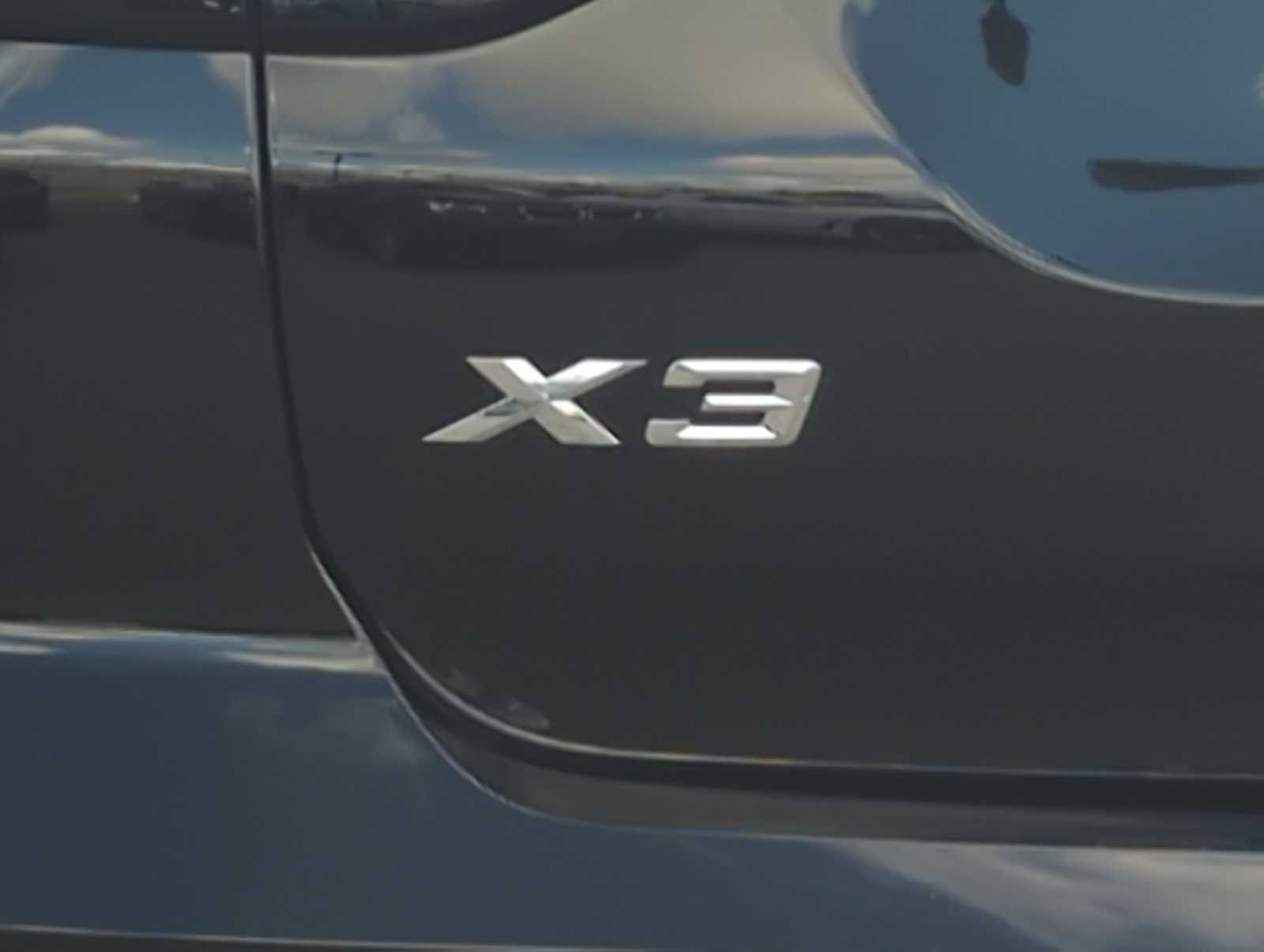 Thumbnail: 2022 BMW X3 - 12