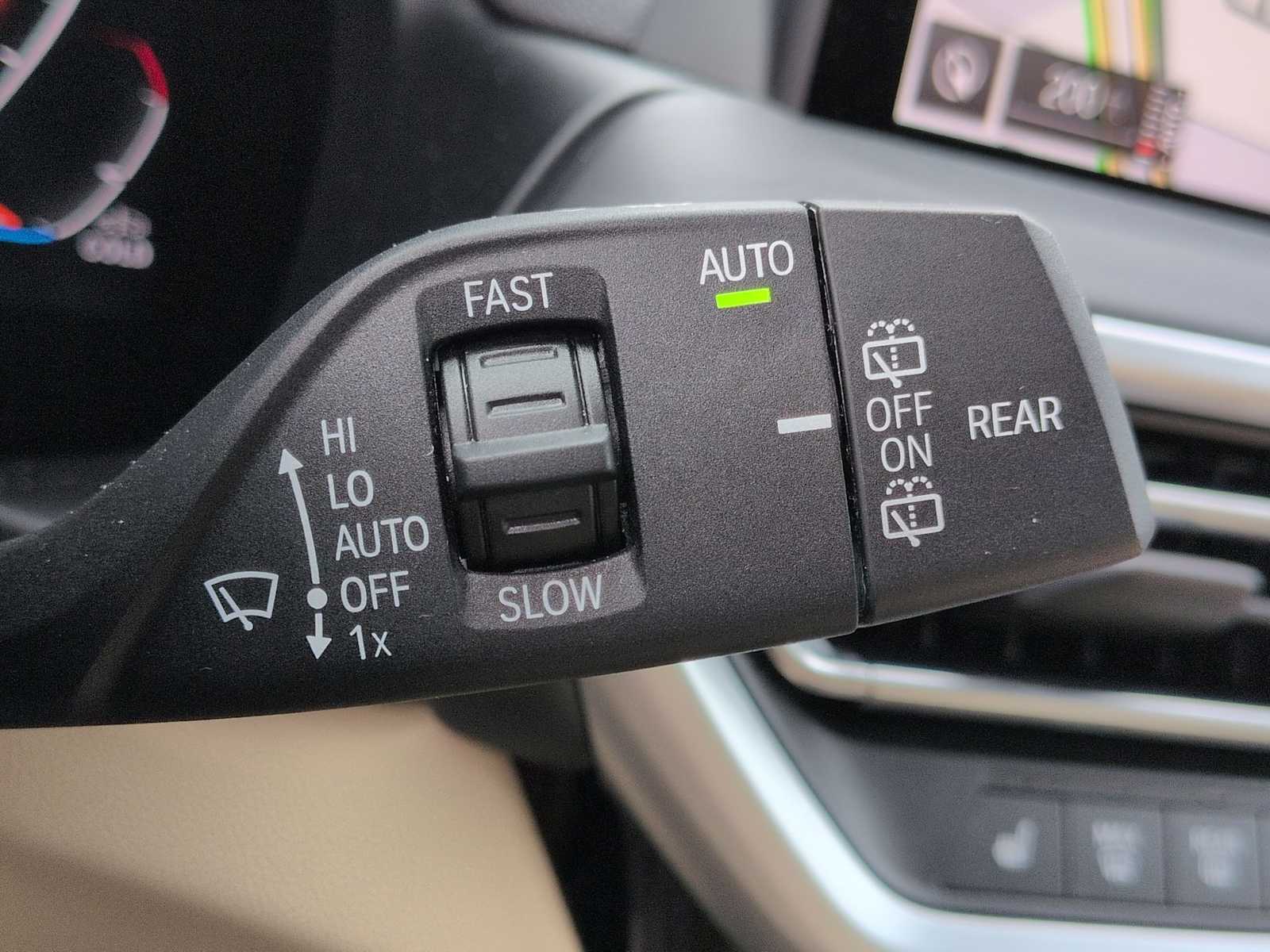 Thumbnail: 2022 BMW X3 - 28