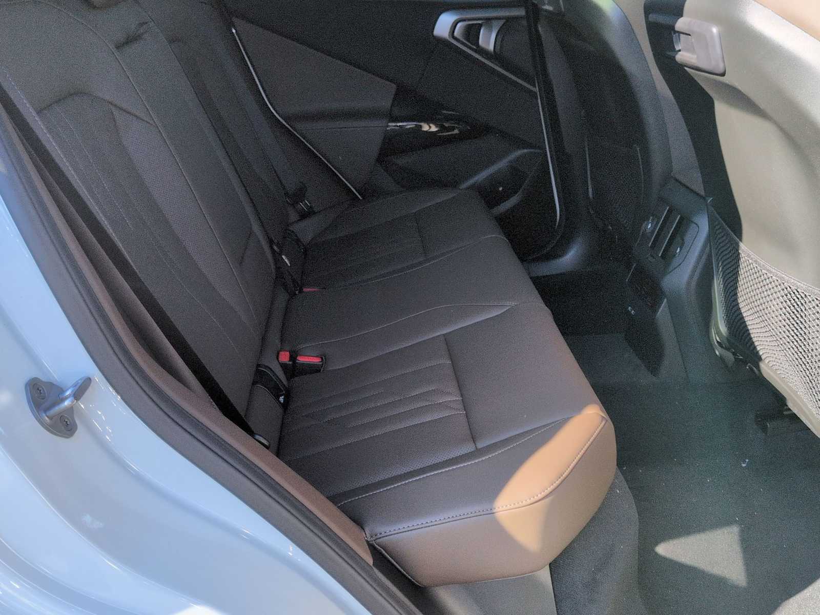 Thumbnail: 2026 BMW X3 - 22