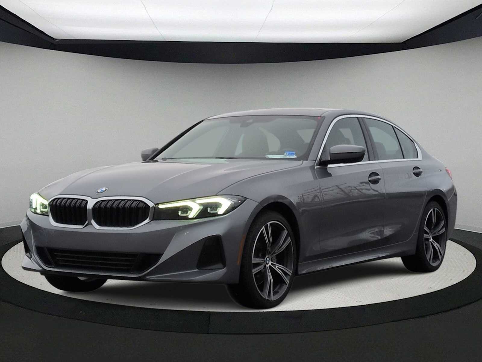 Thumbnail: 2023 BMW 3 Series - 4