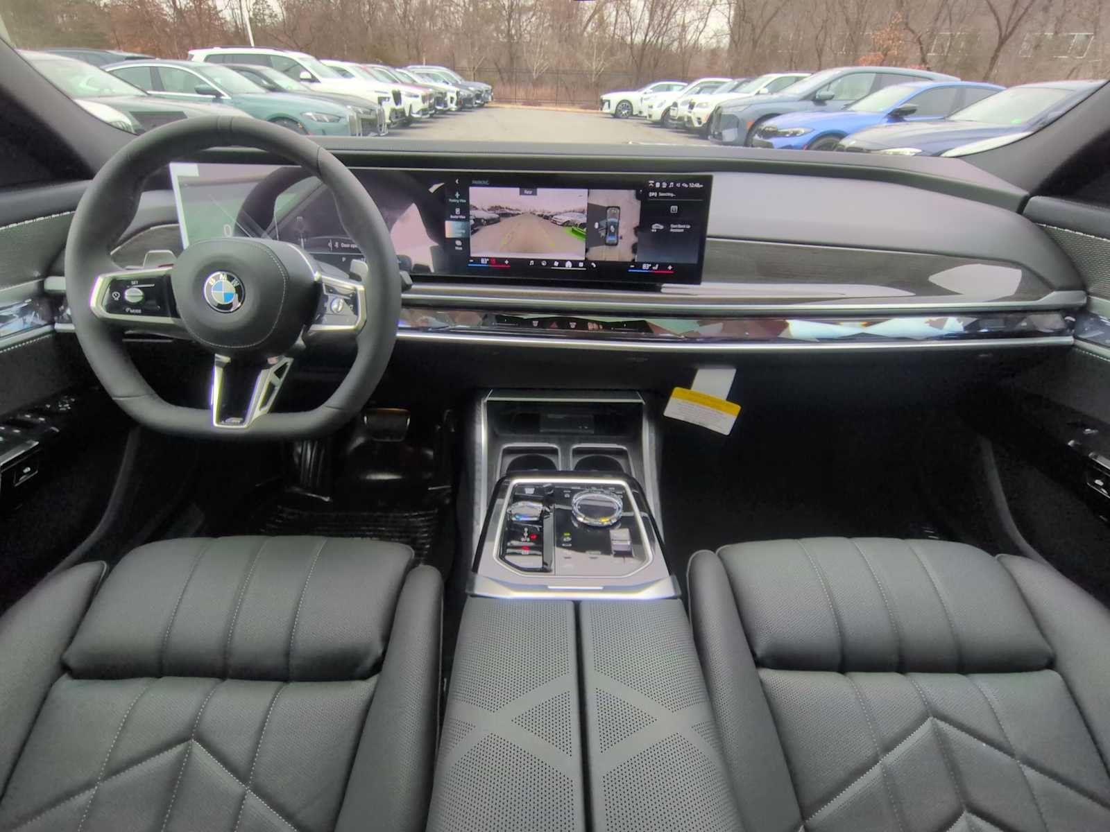 Thumbnail: 2026 BMW 7 Series - 16