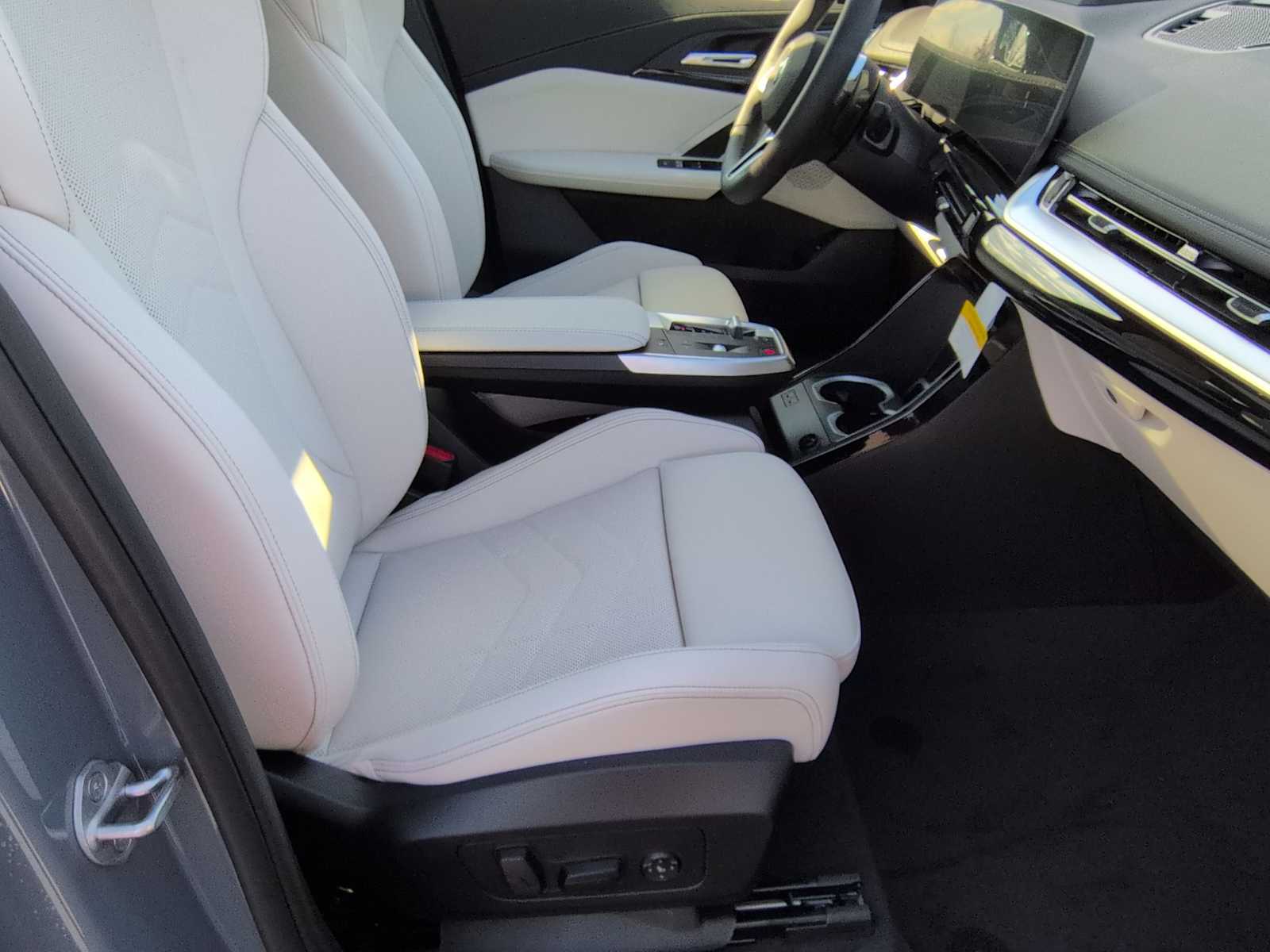 Thumbnail: 2026 BMW X1 - 24