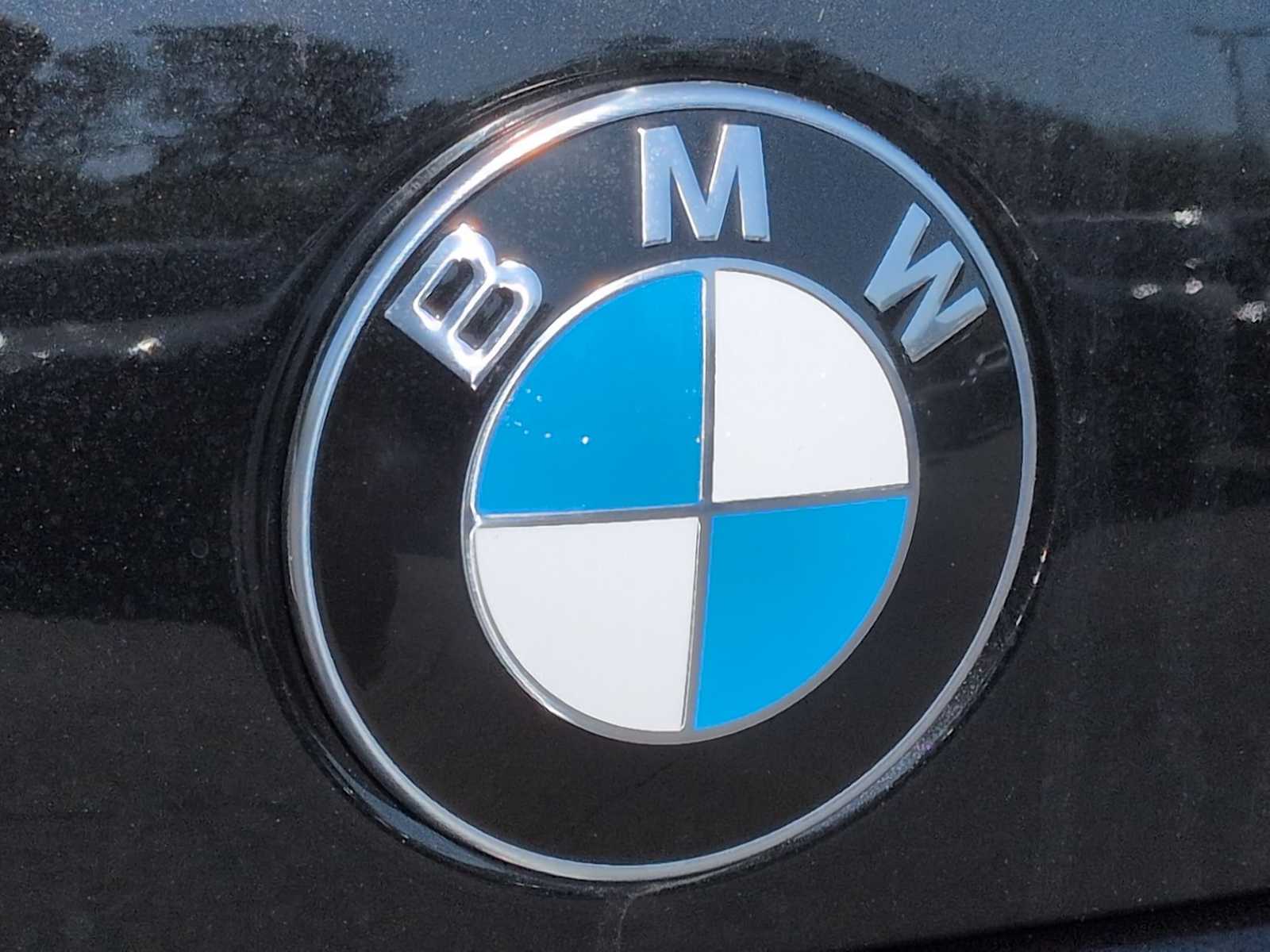 Thumbnail: 2027 BMW X7 - 12