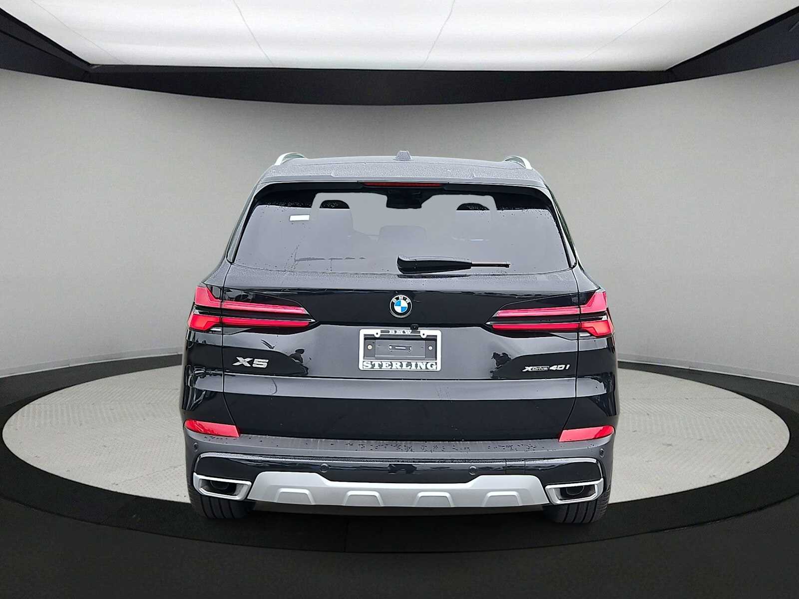 Thumbnail: 2026 BMW X5 - 6