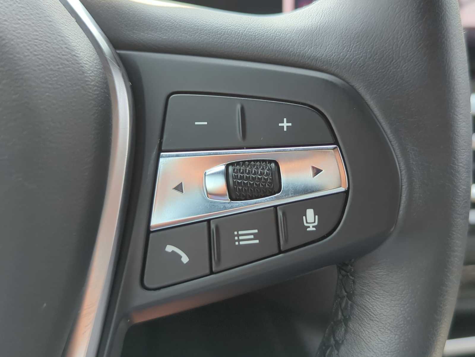 2024 BMW i4 eDrive40 25