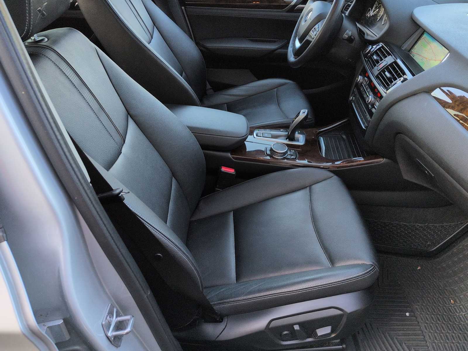 Thumbnail: 2016 BMW X3 - 24