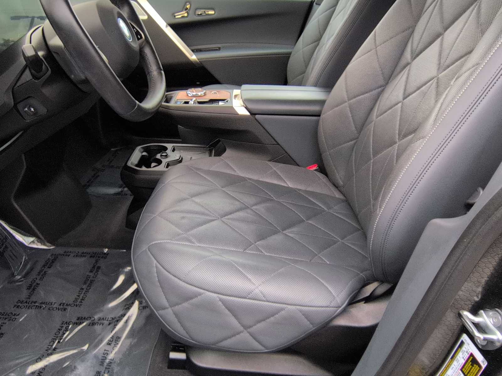 Thumbnail: 2023 BMW iX - 16