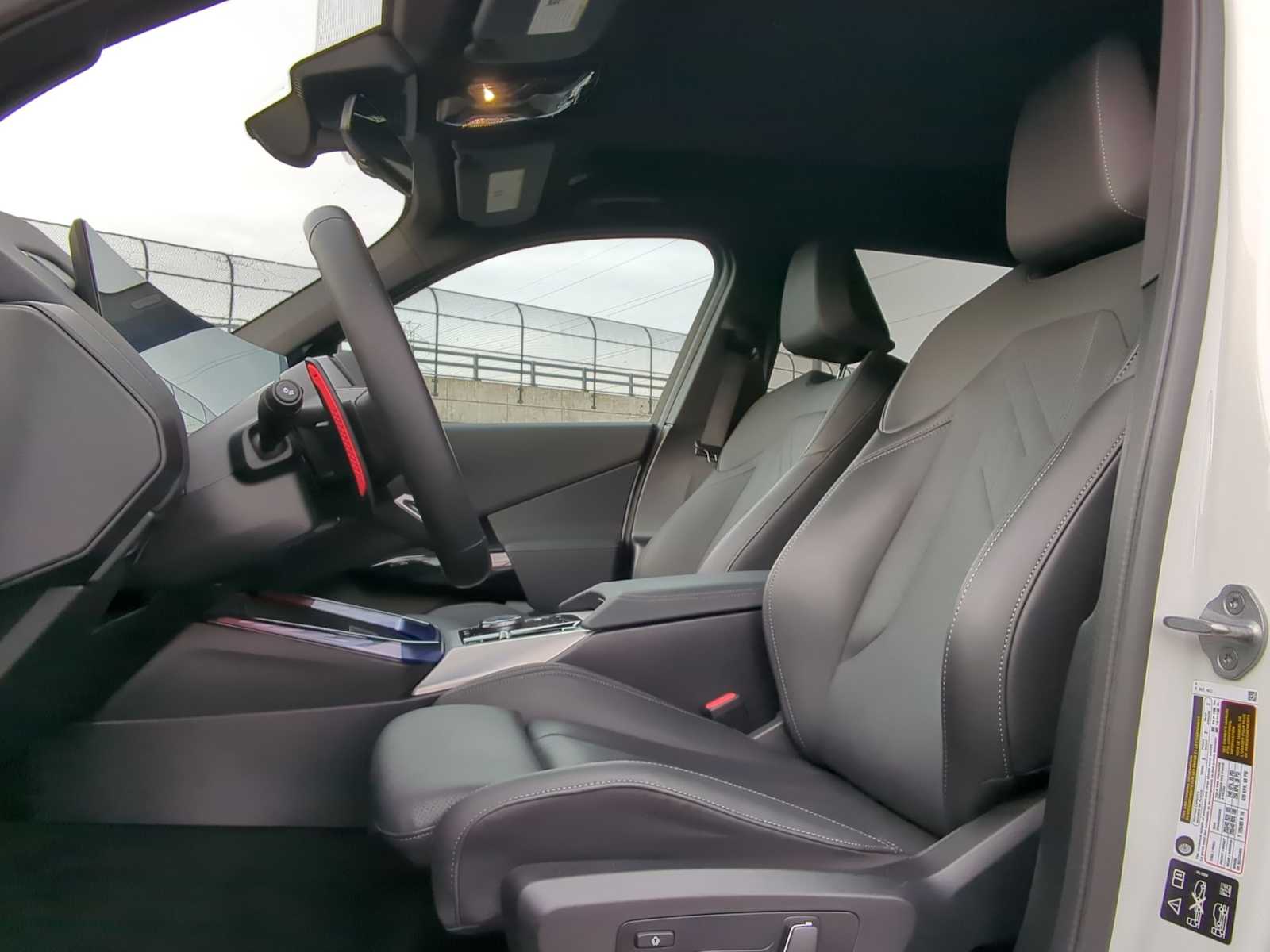 Thumbnail: 2025 BMW X3 - 16