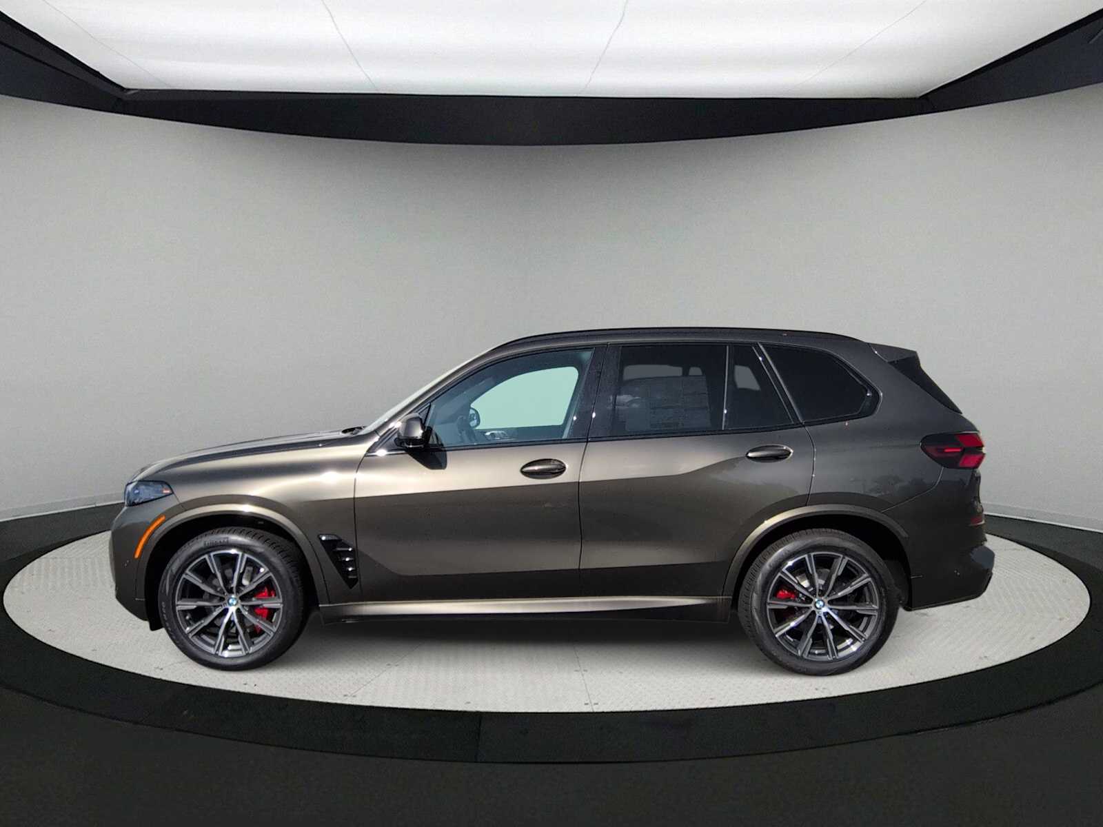 Thumbnail: 2026 BMW X5 - 5