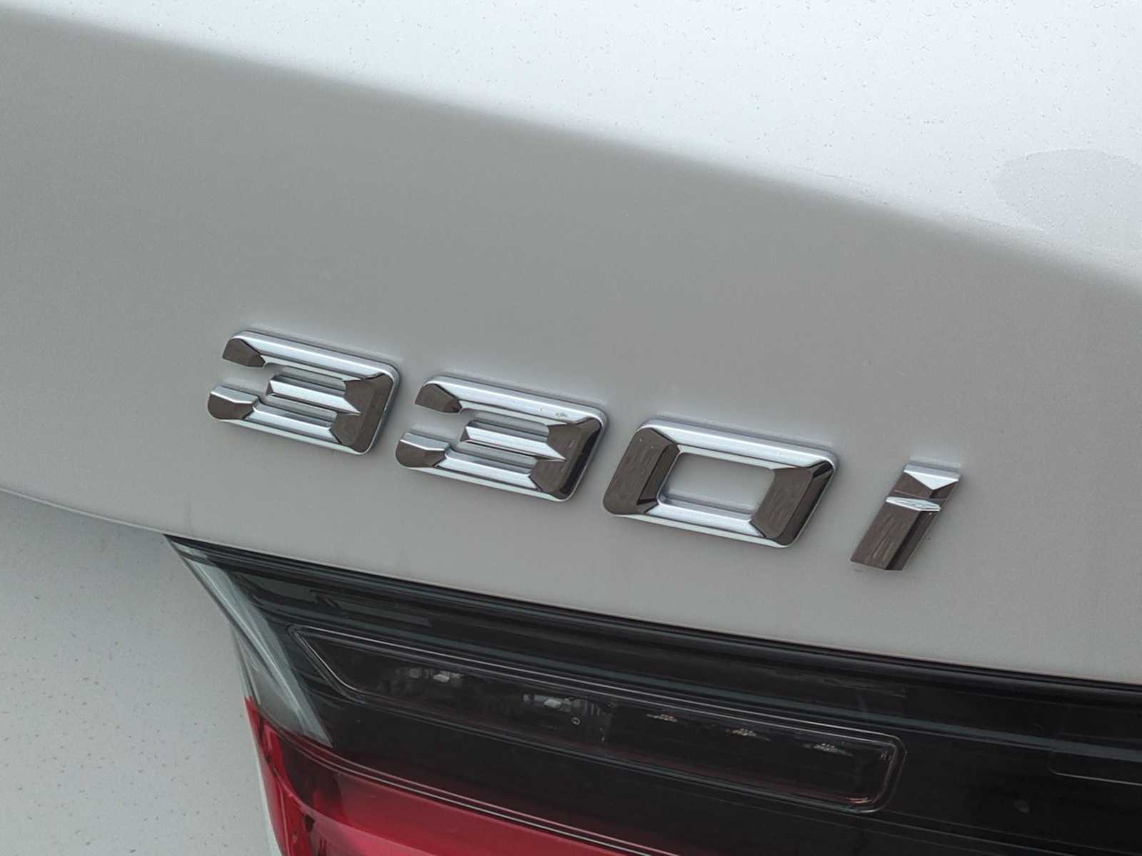 Thumbnail: 2025 BMW 3 Series - 12