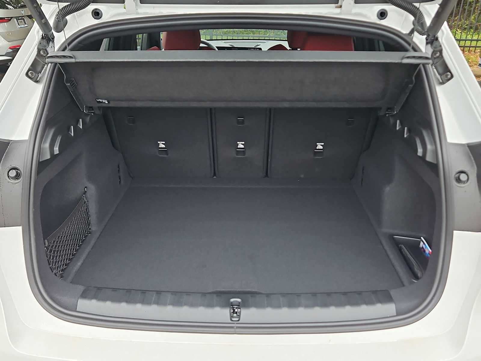 Thumbnail: 2025 BMW X1 - 35