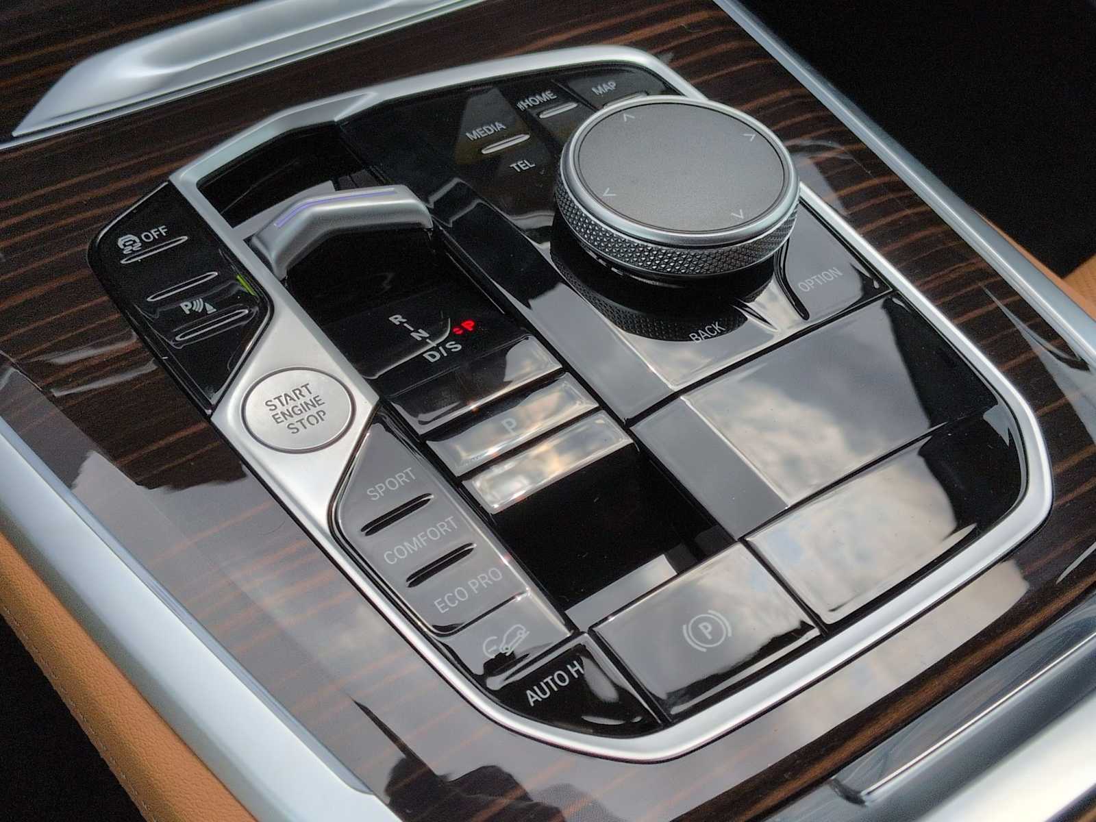 Thumbnail: 2026 BMW X5 - 35