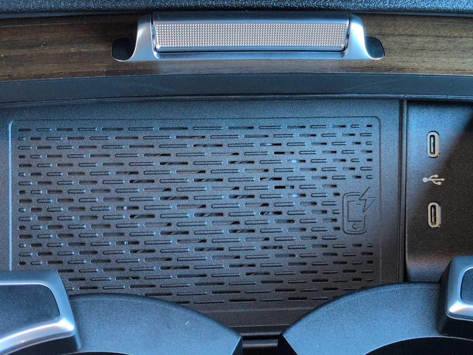 Thumbnail: 2025 Mercedes-Benz GLS - 34