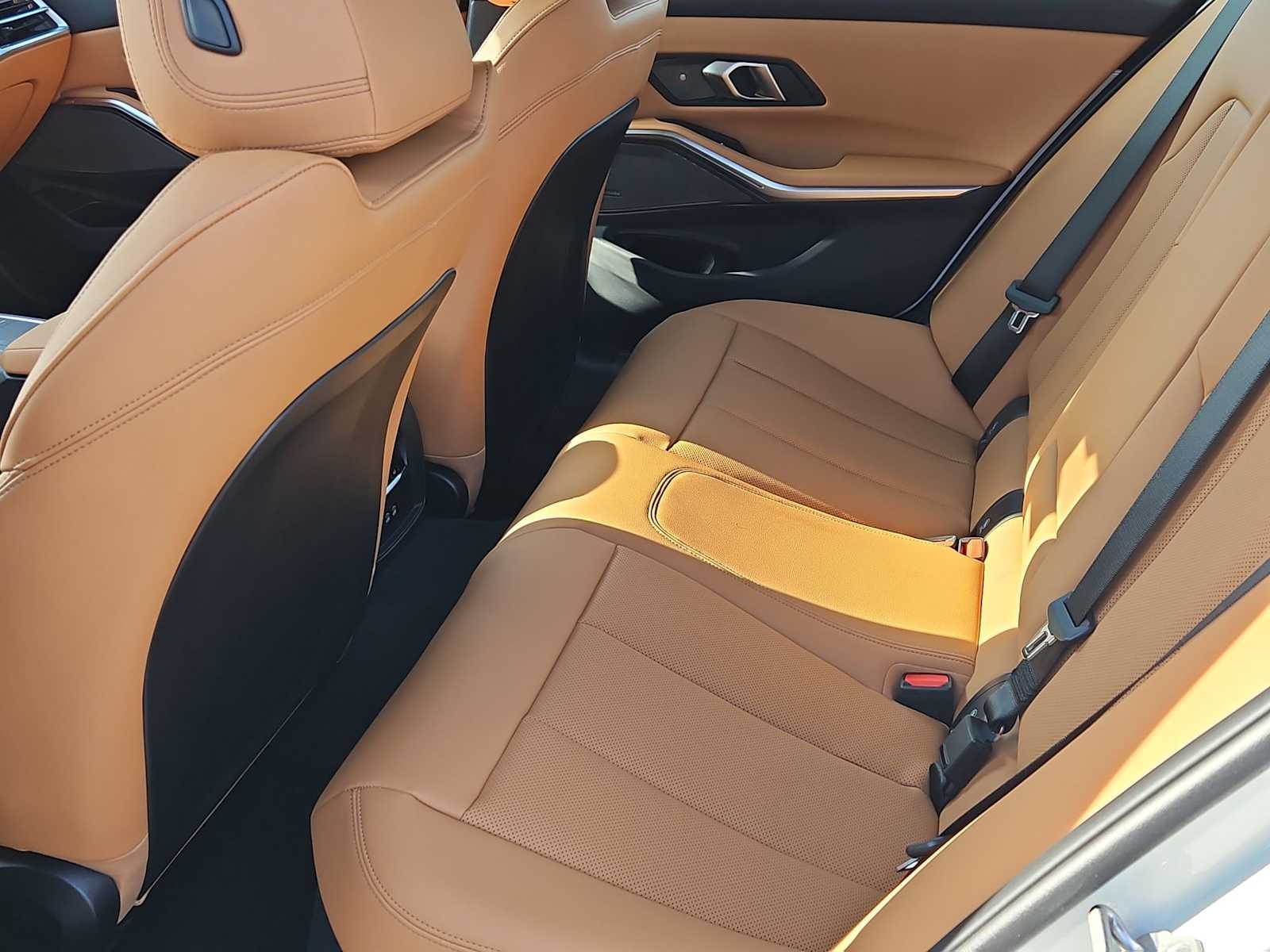 Thumbnail: 2026 BMW 3 Series - 18