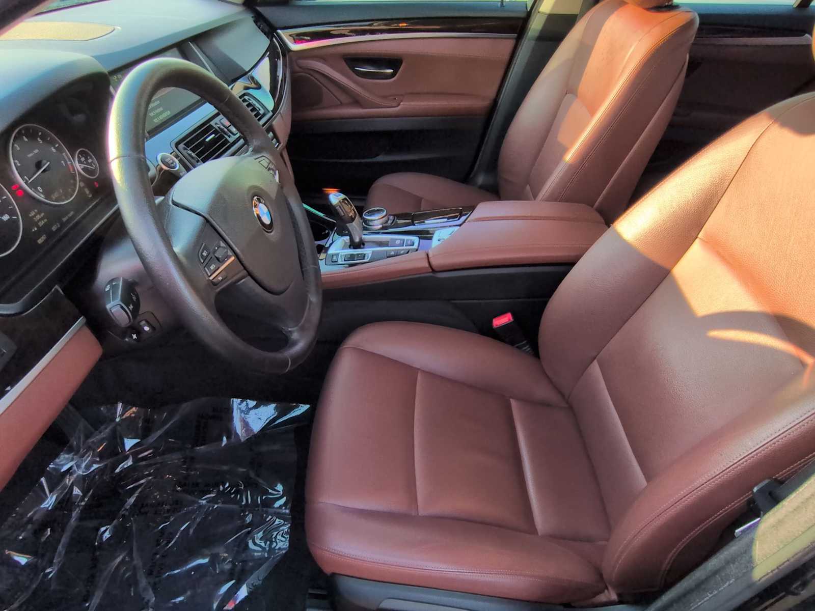 Thumbnail: 2014 BMW 5 Series - 10