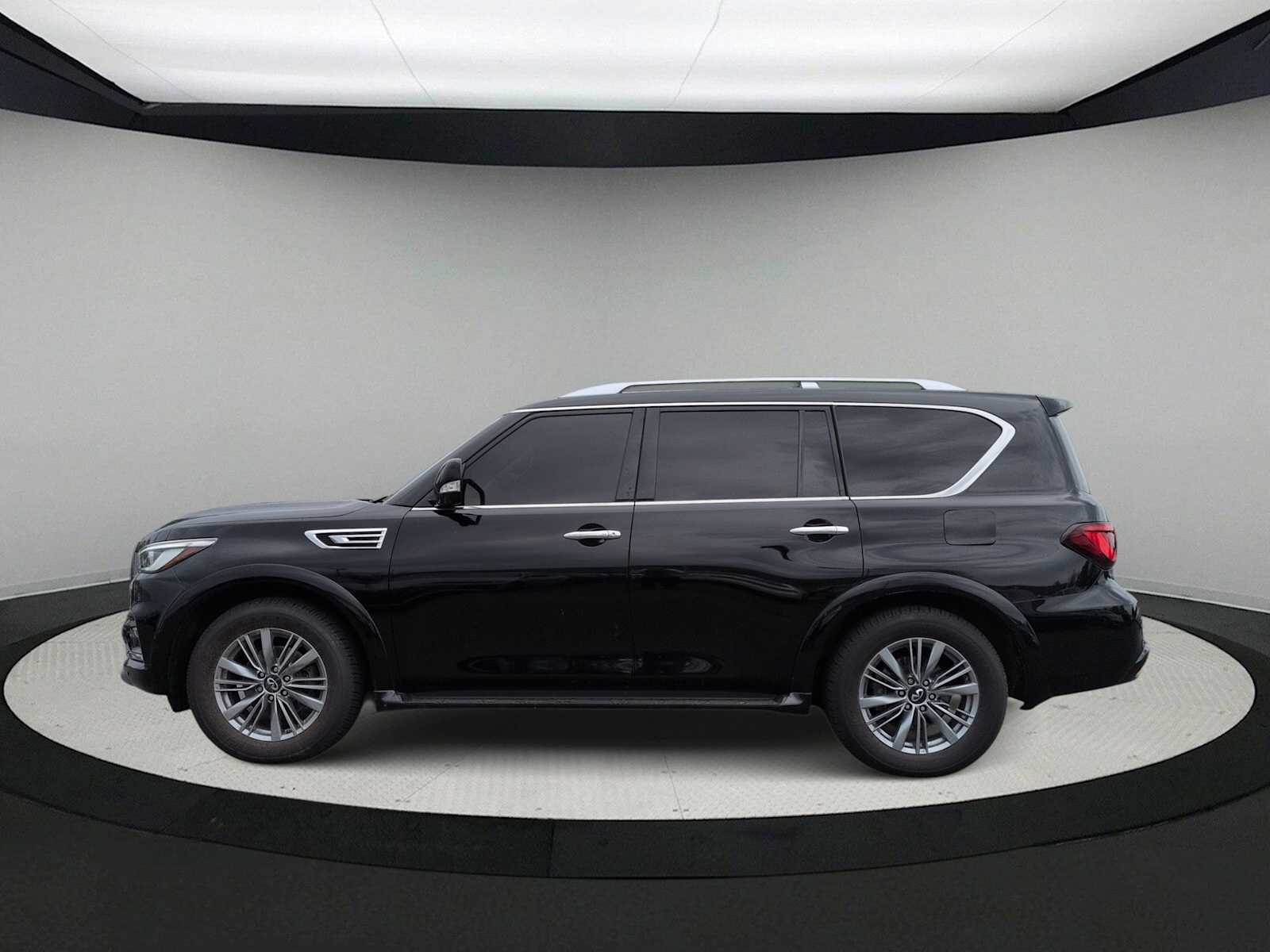 Thumbnail: 2022 INFINITI QX80 - 5