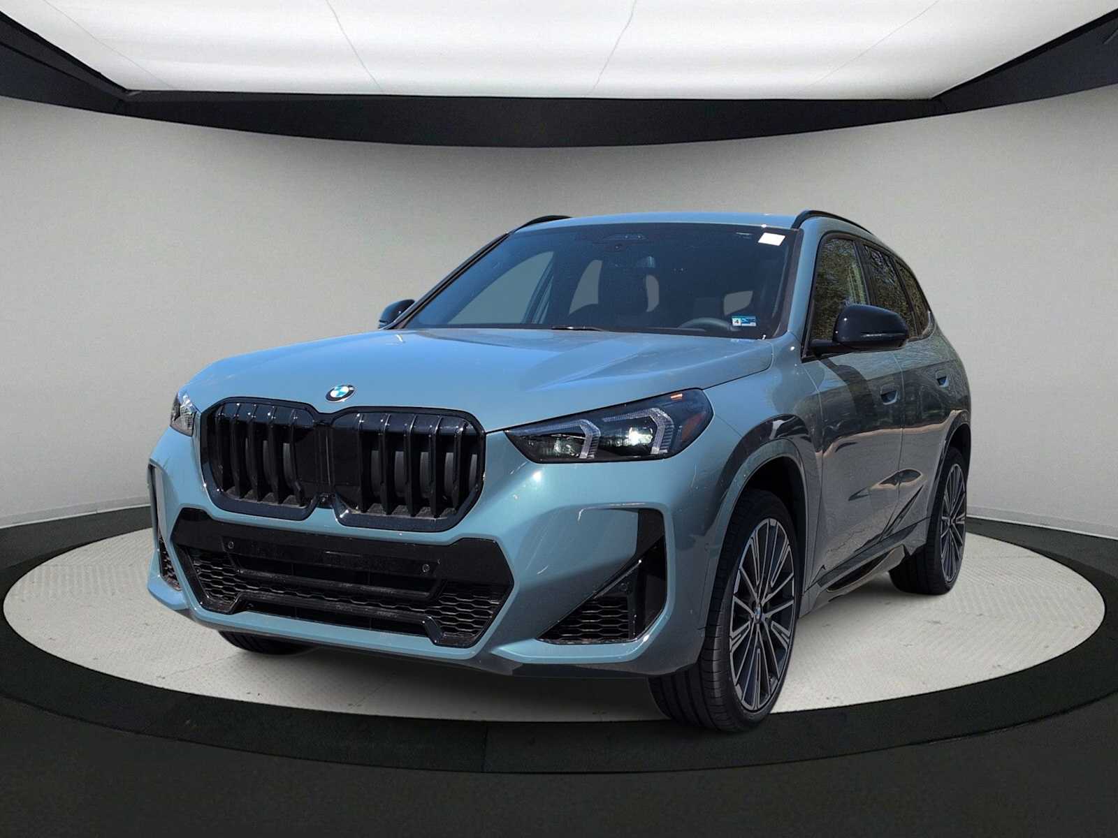Thumbnail: 2026 BMW X1 - 4