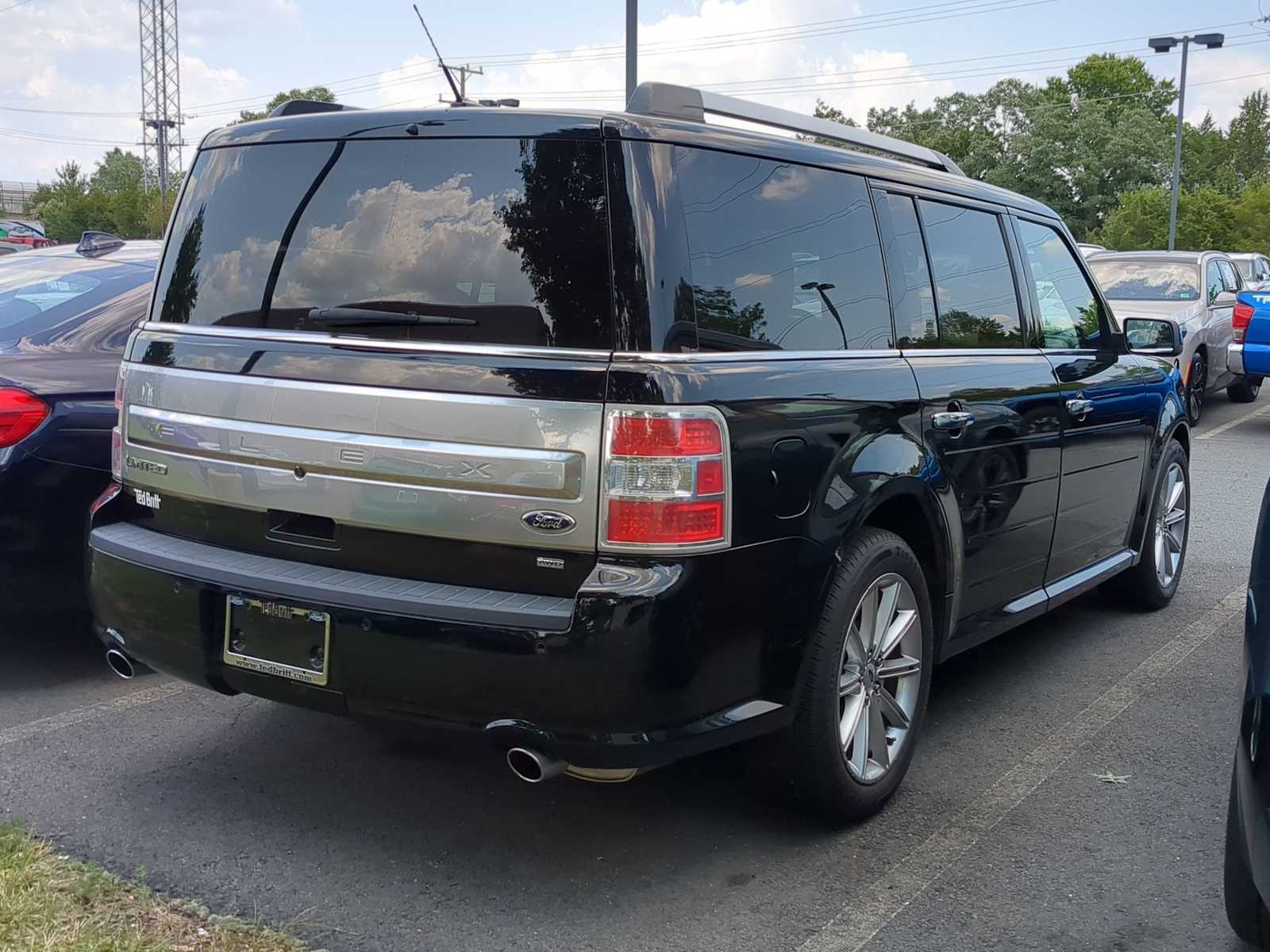 Thumbnail: 2016 Ford Flex - 4
