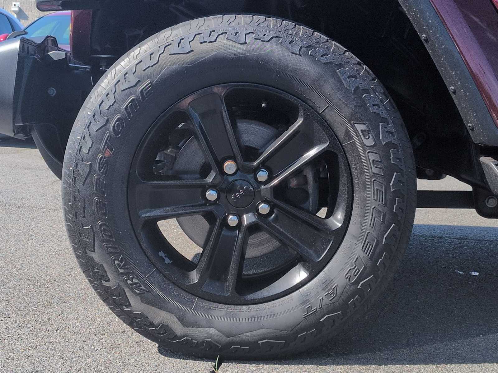 Thumbnail: 2021 Jeep Wrangler - 14