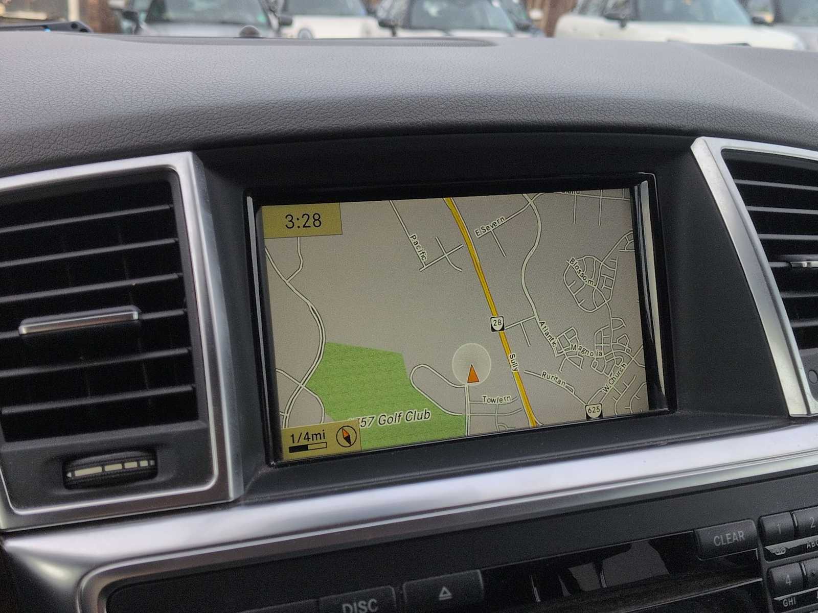 Thumbnail: 2012 Mercedes-Benz M-Class - 30