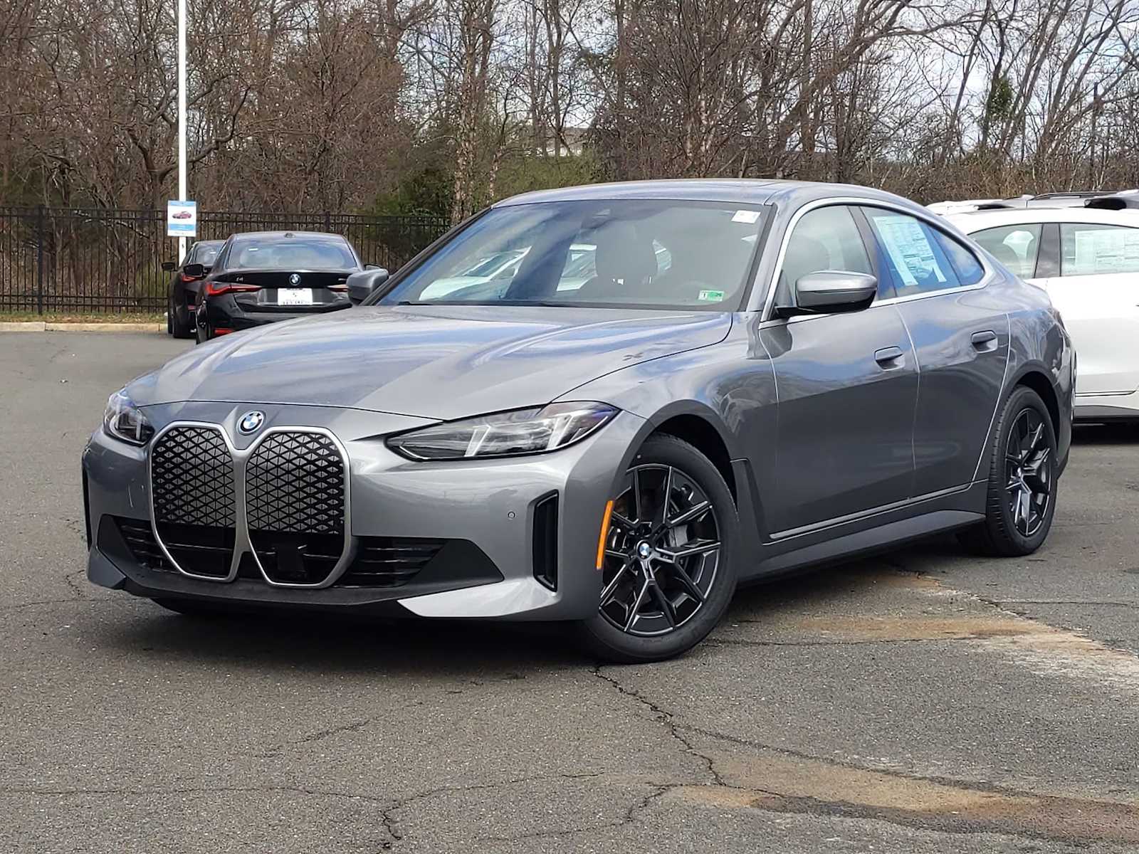 2025 BMW i4 xDrive40 -
                  Sterling, VA