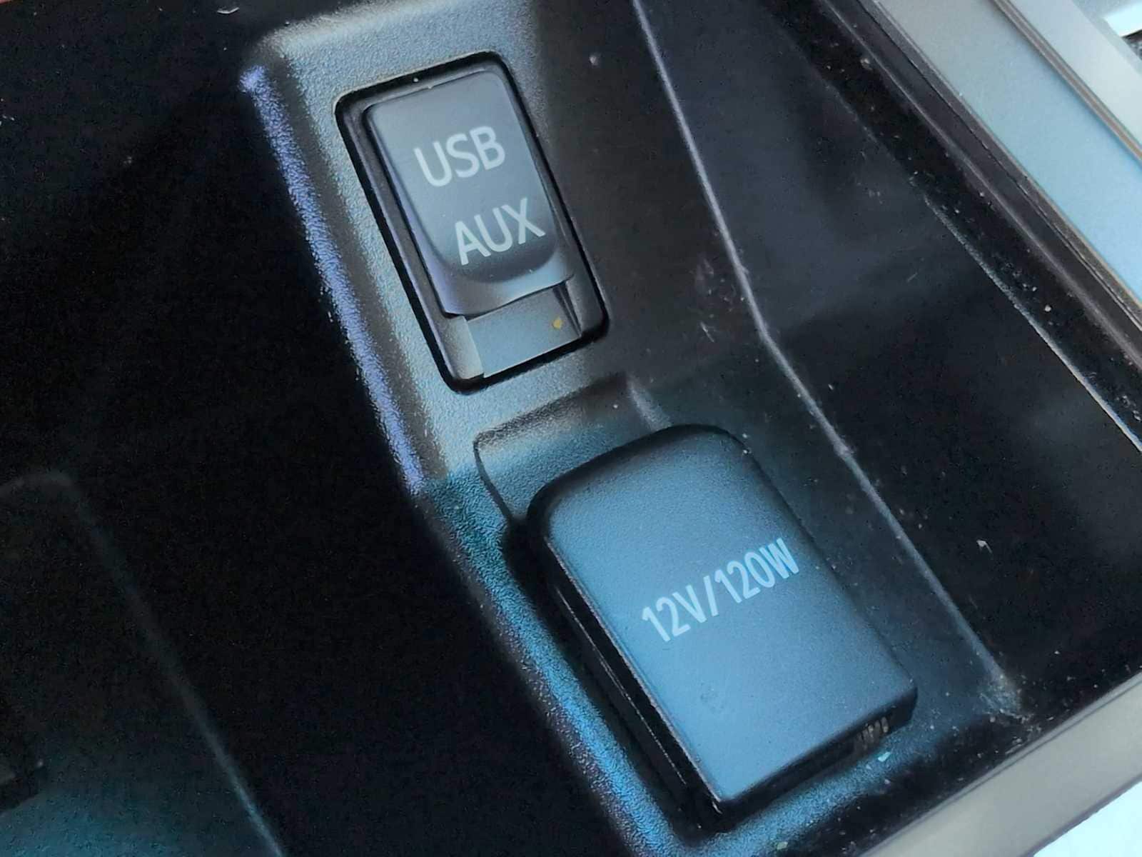 Thumbnail: 2012 Lexus GX - 33