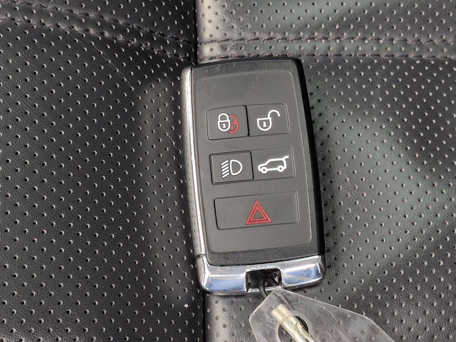 Thumbnail: 2019 Land Rover Range Rover Sport - 38