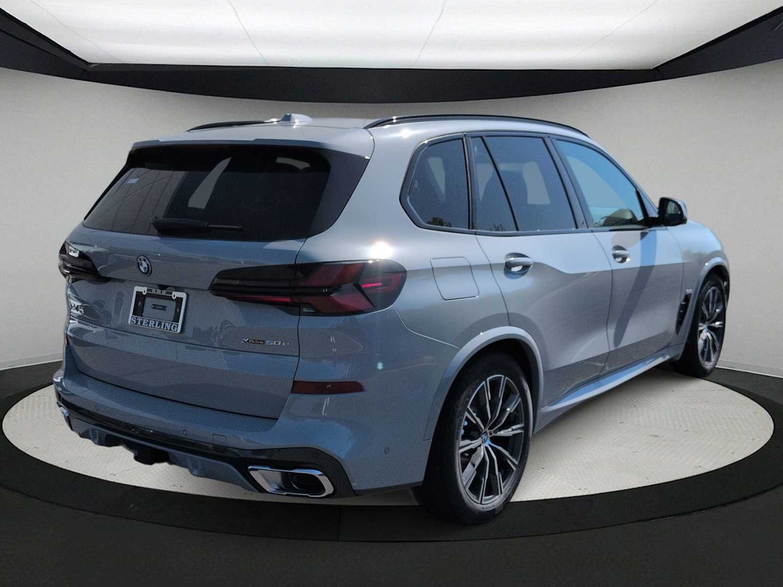 Thumbnail: 2026 BMW X5 - 8
