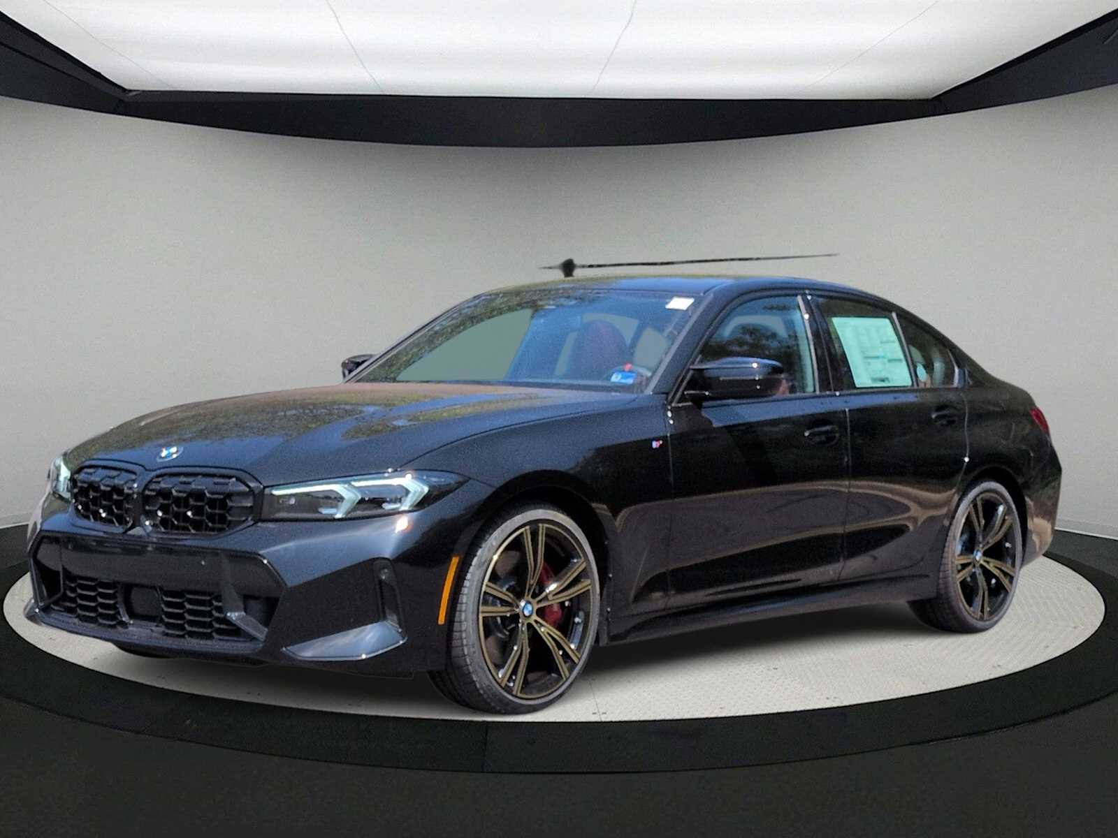 Thumbnail: 2026 BMW 3 Series - 4