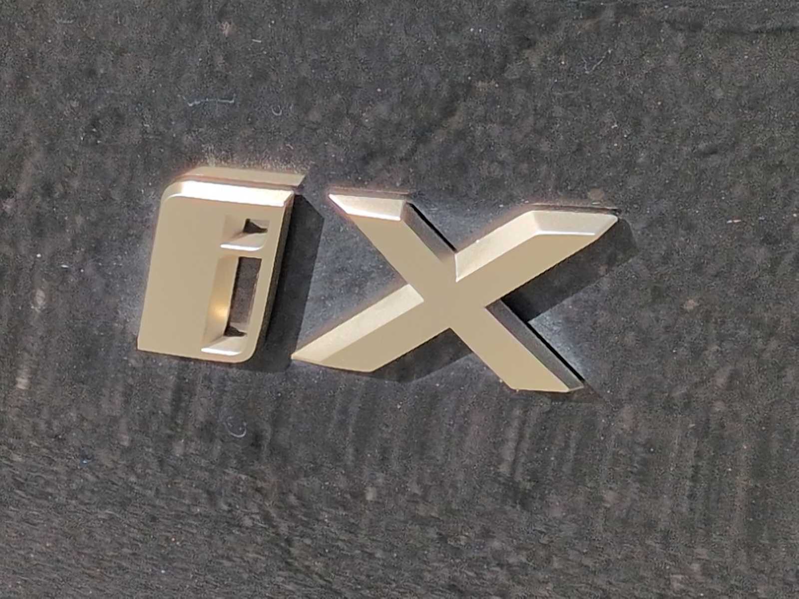 Thumbnail: 2023 BMW iX - 13
