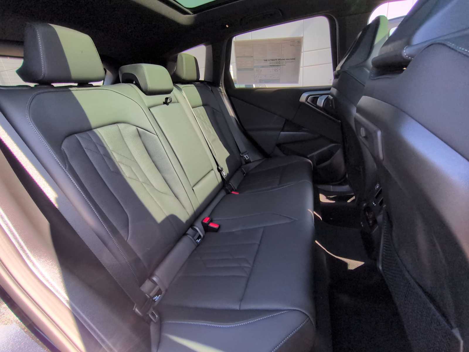 Thumbnail: 2026 BMW X3 - 22